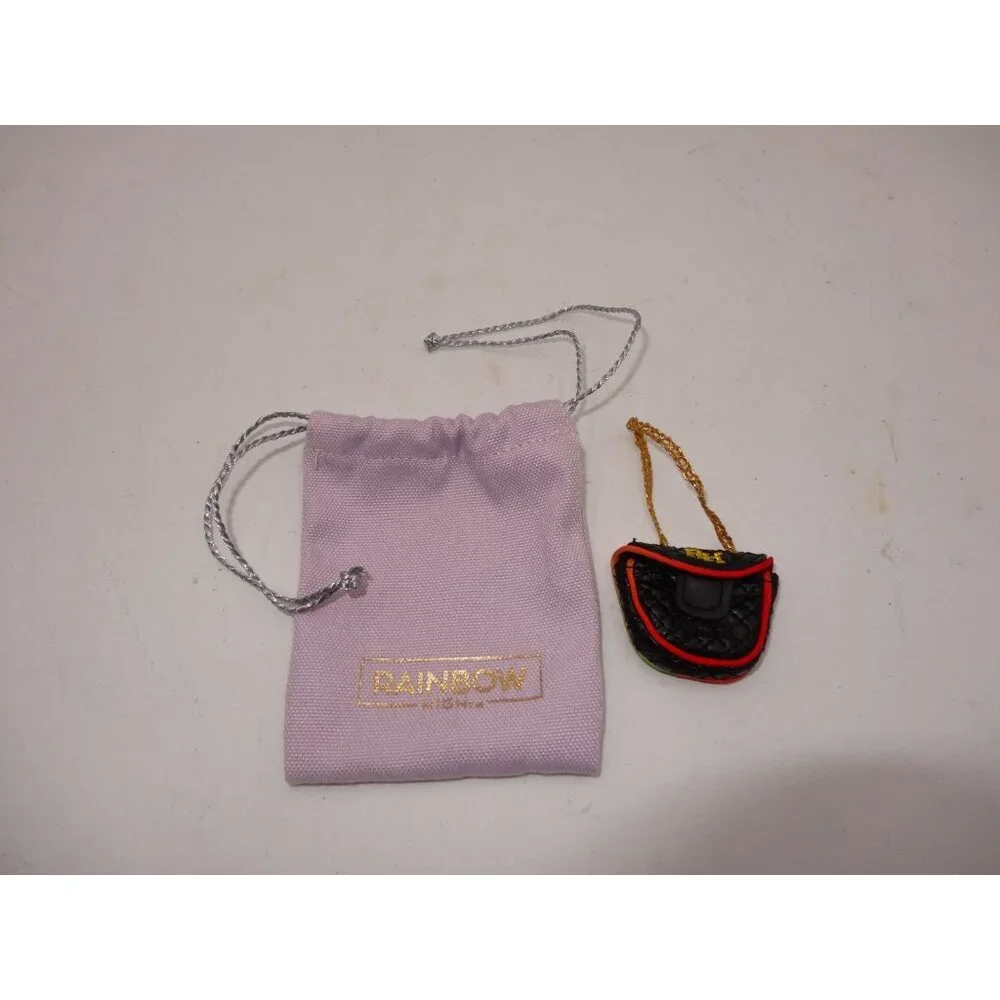 Rainbow High Violet Willow Fashion‎ Doll Purple with Dress Purse Bag Stand